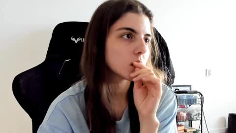 Emma online show from 5, 4, 2026