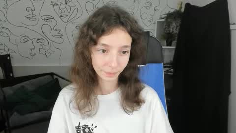 Snapshot of emmanuellbrown chatting on 11, 9, 2025 emmanuellbrown online show from 11, 9, 2025