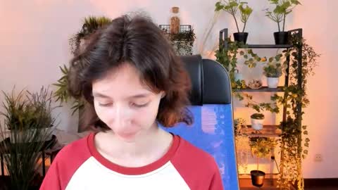 Snapshot of emmanuellbrown chatting on 21, 11, 2025 emmanuellbrown online show from 21, 11, 2025