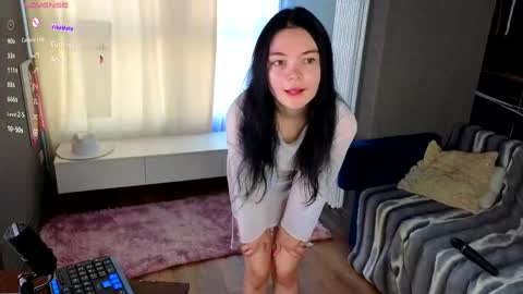 Petite girl Emmy online show from 6, 6, 2026