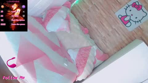 Snapshot of emmasummers469 chatting on 10, 12, 2024 Emma online show from 10, 12, 2024