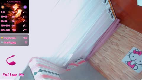 Snapshot of emmasummers469 chatting on 28, 12, 2024 Emma online show from 28, 12, 2024