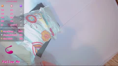 Snapshot of emmasummers469 chatting on 26, 1, 2025 Emma online show from 26, 1, 2025