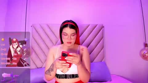 Snapshot of emmaswift1 chatting on 2, 7, 2026 Emma online show from 2, 7, 2026