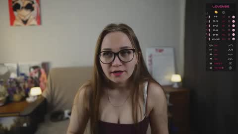 Mia online show from 11, 11, 2025