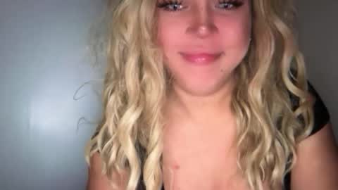 YourDreamGirl Emma  online show from 7, 2, 2026