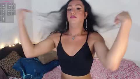 Emely online show from 12, 2, 2026