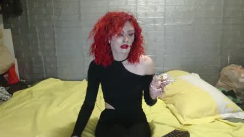 Snapshot of emmily000 chatting on 16, 1, 2025 Emmily000 online show from 16, 1, 2025