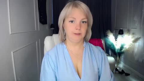 emmmam online show from 17, 9, 2025