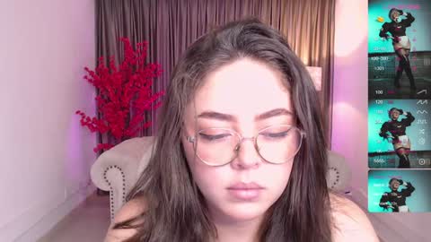 Snapshot of emmy_walker1 chatting on 11, 1, 2025 Emmy Walker online show from 11, 1, 2025