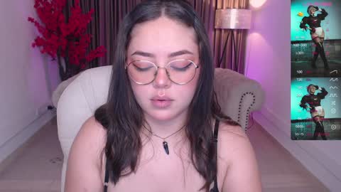 Snapshot of emmy_walker1 chatting on 25, 1, 2025 Emmy Walker online show from 25, 1, 2025