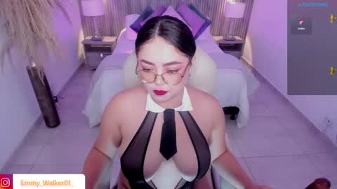 Snapshot of emmy_walker1 chatting on 13, 10, 2025 Emmy Walker online show from 13, 10, 2025
