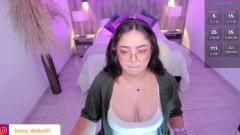 Snapshot of emmy_walker1 chatting on 14, 10, 2025 Emmy Walker online show from 14, 10, 2025