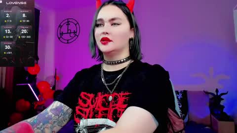 Emmy Bright     50  online show from 25, 2, 2025