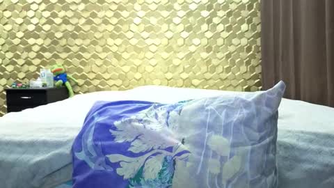 Emo online show from 6, 2, 2026