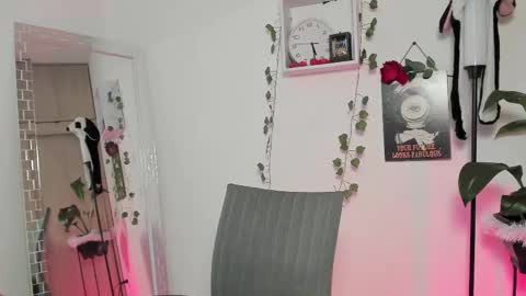 Emperatriz online show from 19, 2, 2025