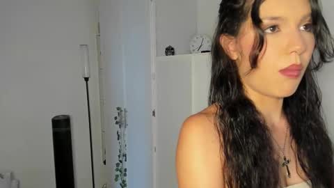 Emperatriz online show from 5, 12, 2025