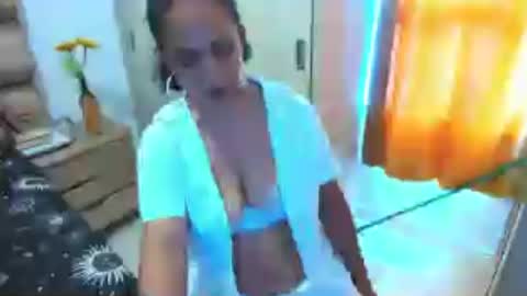 emperatriztapia online show from 25, 6, 2026