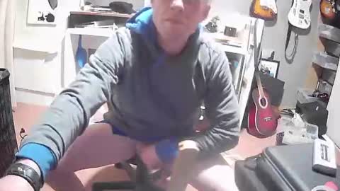 Snapshot of empirikal1 chatting on 13, 9, 2025 empirikal1 online show from 13, 9, 2025