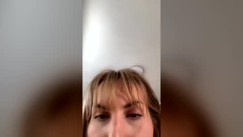 Snapshot of emppu941 chatting on 15, 6, 2026 emppu941 online show from 15, 6, 2026