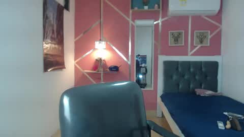 Emy online show from 27, 2, 2025