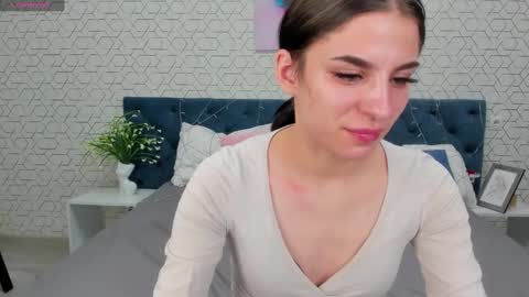 emy__angel online show from 14, 2, 2025