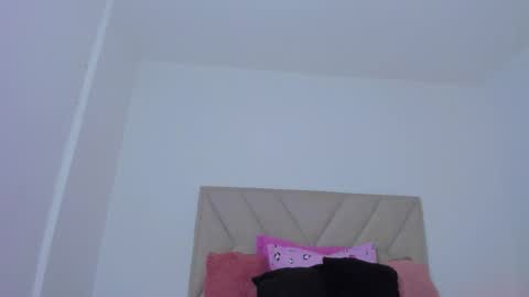 Emy online show from 10, 10, 2025