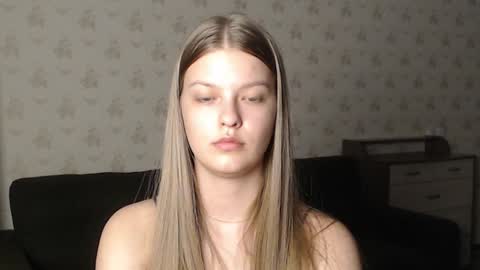 Snapshot of emysway chatting on 27, 12, 2024 EmySway online show from 27, 12, 2024