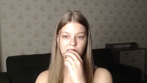 Snapshot of emysway chatting on 28, 12, 2024 EmySway online show from 28, 12, 2024