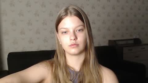 Snapshot of emysway chatting on 21, 1, 2025 EmySway online show from 21, 1, 2025