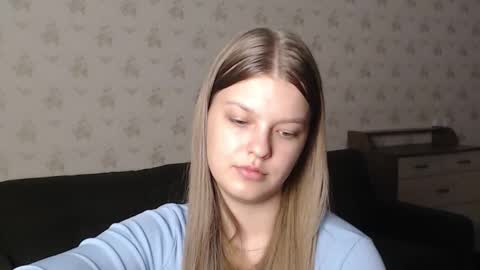 Snapshot of emysway chatting on 11, 3, 2025 EmySway online show from 11, 3, 2025