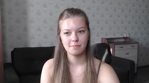 Snapshot of emysway chatting on 27, 9, 2025 EmySway online show from 27, 9, 2025