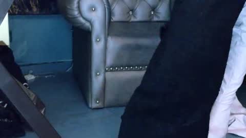 EnchantressQueen online show from 13, 3, 2026