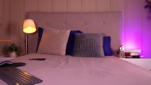 Endy online show from 7, 4, 2026