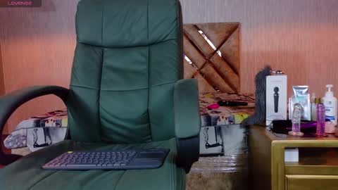 Engel online show from 11, 9, 2025