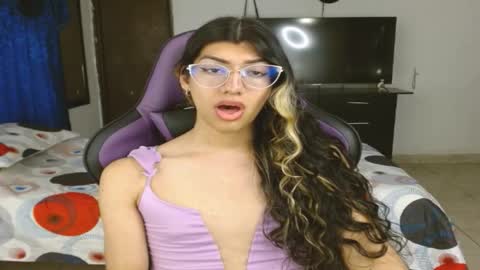 Snapshot of engiel_phoenix chatting on 19, 2, 2025 Engiel phoenix instagram engiel 13 online show from 19, 2, 2025