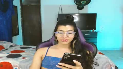 Snapshot of engiel_phoenix chatting on 21, 2, 2025 Engiel phoenix instagram engiel 13 online show from 21, 2, 2025