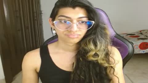 Snapshot of engiel_phoenix chatting on 18, 9, 2025 Engiel phoenix instagram engiel 13 online show from 18, 9, 2025