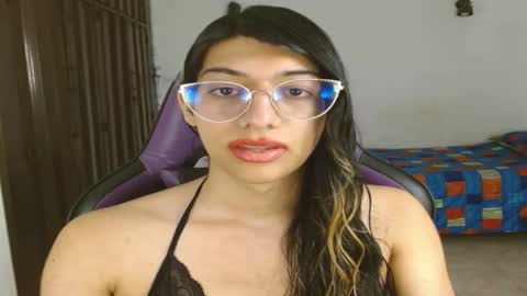 Snapshot of engiel_phoenix chatting on 6, 10, 2025 Engiel phoenix instagram engiel 13 online show from 6, 10, 2025