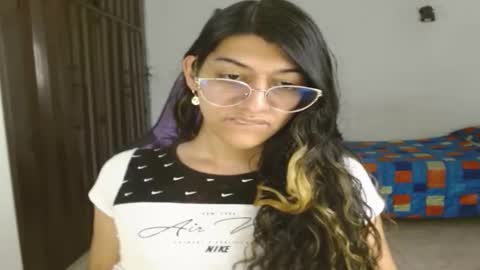 Snapshot of engiel_phoenix chatting on 9, 10, 2025 Engiel phoenix instagram engiel 13 online show from 9, 10, 2025