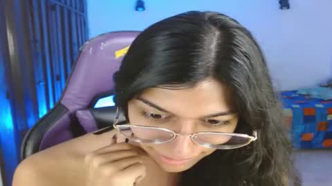 Snapshot of engiel_phoenix chatting on 29, 10, 2025 Engiel phoenix instagram engiel 13 online show from 29, 10, 2025