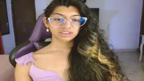 Snapshot of engiel_phoenix chatting on 3, 2, 2026 Engiel phoenix instagram engiel 13 online show from 3, 2, 2026