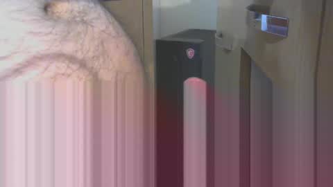 engin_83 online show from 17, 4, 2026