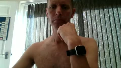 EnglishGuy183 online show from 7, 7, 2026