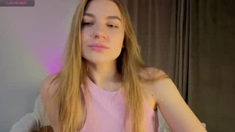 Snapshot of enjoyeverymoment_ chatting on 2, 10, 2025 enjoyeverymoment_ online show from 2, 10, 2025