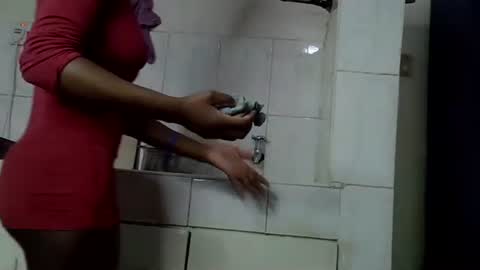 enkarxx online show from 19, 2, 2026