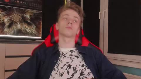 Snapshot of enkeer chatting on 14, 12, 2025 Enker online show from 14, 12, 2025