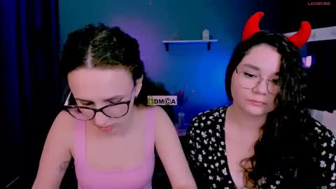 Snapshot of enny_mrr chatting on 7, 3, 2025 enny_mrr online show from 7, 3, 2025