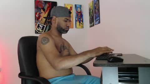 enriblack92 online show from 3, 1, 2025