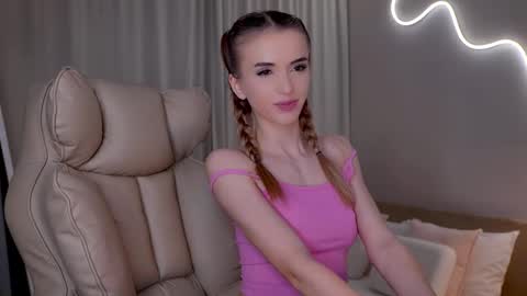 Snapshot of entya chatting on 9, 2, 2026 entya online show from 9, 2, 2026